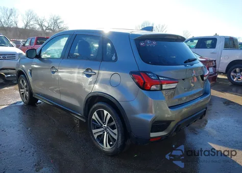2020 Mitsubishi Outlander Sport 2.0 Se z USA, uszkodzony, nr VIN JA4AP4AU8LU023185